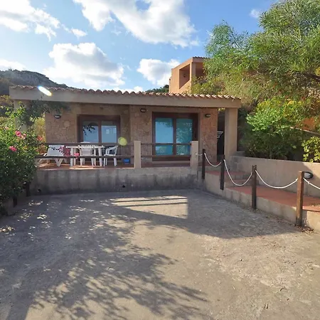 Costa Paradiso *